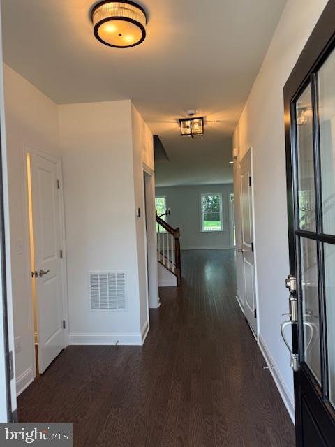 Building Photo - 316 Foxtail Ln