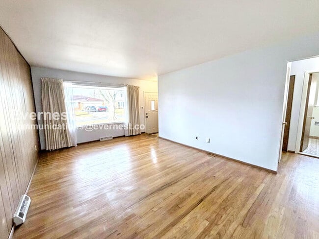 Building Photo - 29518 Walker Dr