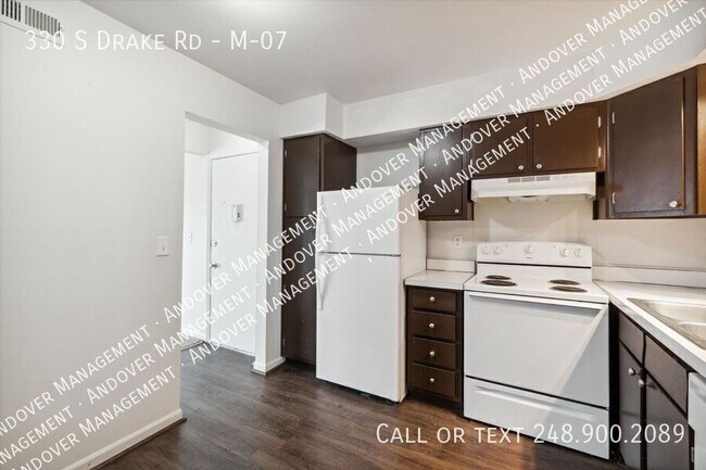 Building Photo - 330 S Drake Rd