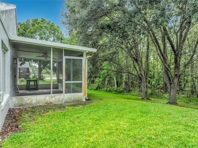 Building Photo - 11148 Pinewood Cove Ln