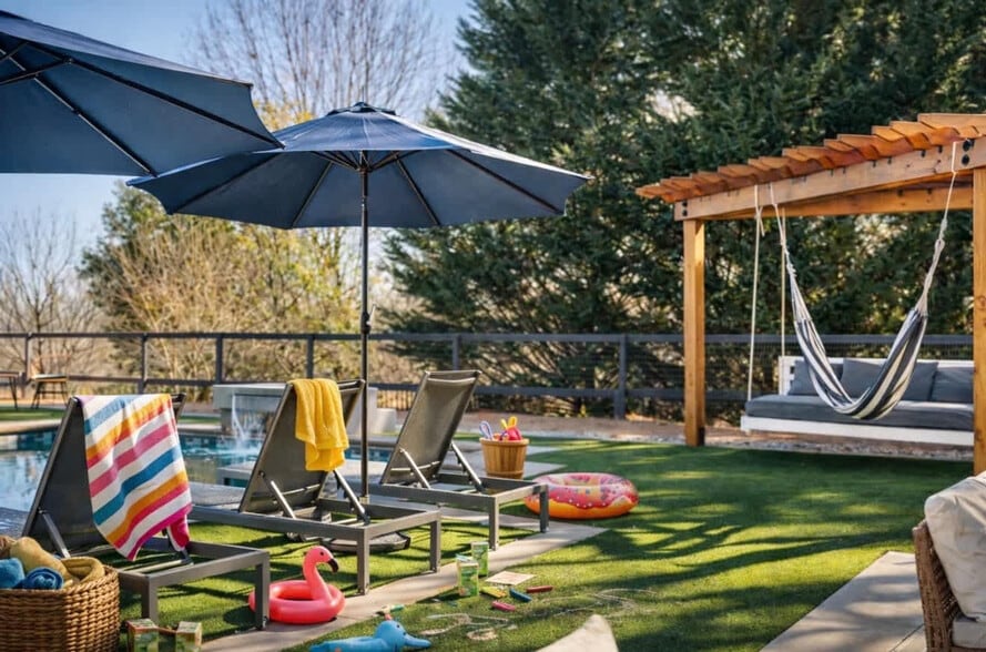 Building Photo - 10 Penny Ave