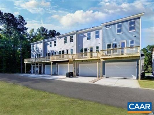 Building Photo - 2217 Brindle Ln