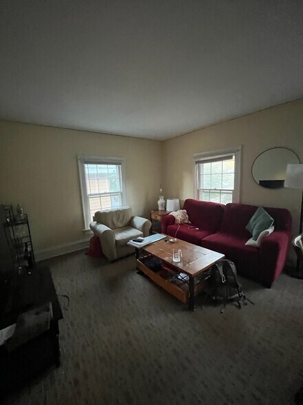 Building Photo - 91 S Willard St
