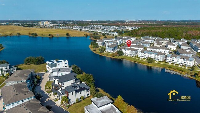 Building Photo - 8530 Warburg Alley