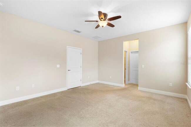 Building Photo - 1497 Softshell St