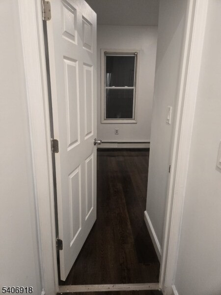 Building Photo - 38 11th Ave W