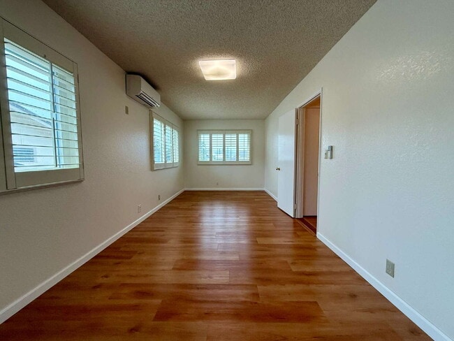 Building Photo - Spacious Upgraded 4-Bedroom Home in Waipio Gentry
