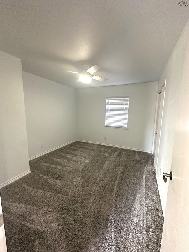 Building Photo - 3021 McGaha Ave