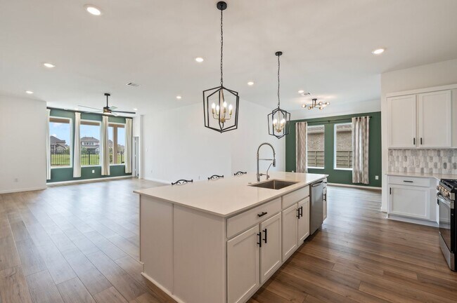 Building Photo - 5003 Park Willow Dr