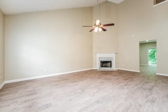Building Photo - 3862 Jackson Shoals Dr