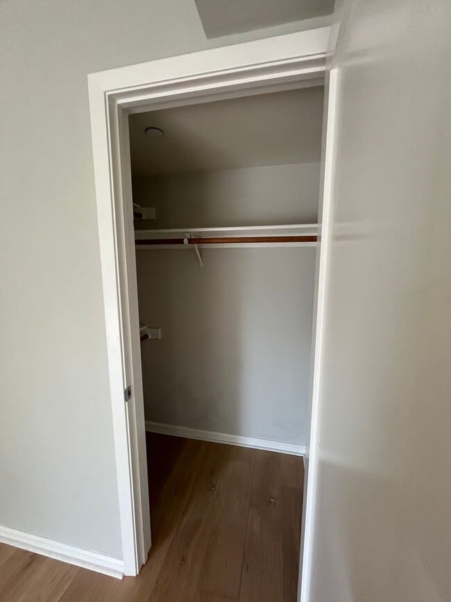Building Photo - Beautiful 2BR/1BA with Large Private Patio, Parking & Shared Rooftop Deck in Marina