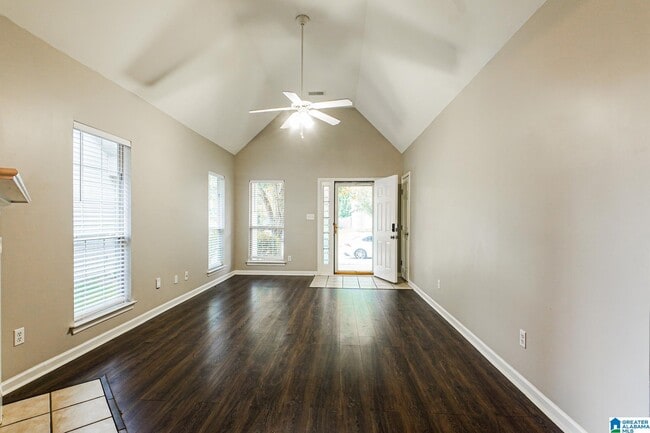 Building Photo - 255 Forest Lakes Dr