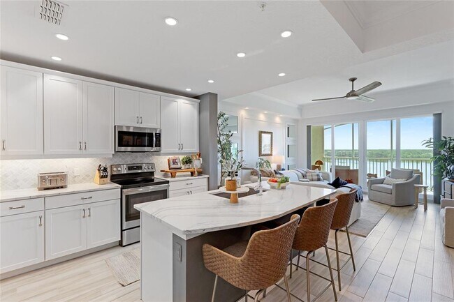 Building Photo - 10520 Boardwalk Loop