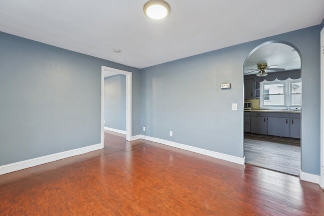 Building Photo - 59 High St