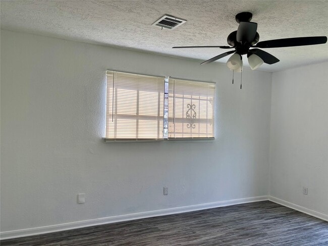 Building Photo - 7211 Orlando St