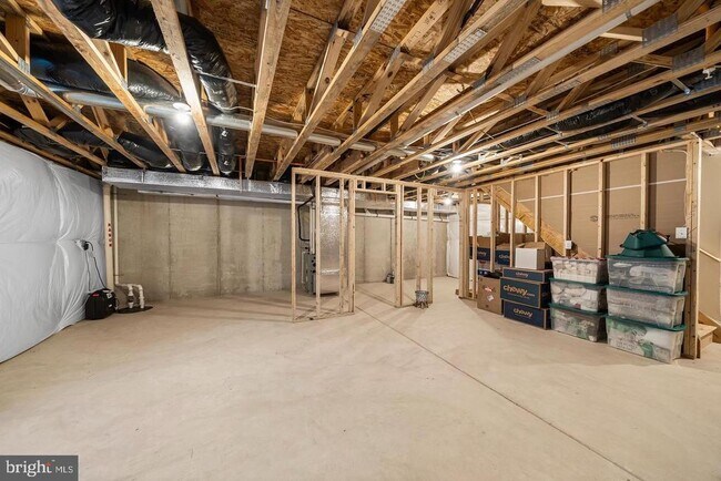 Building Photo - 317 Ridgewood Dr