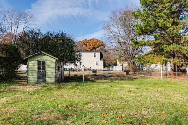 Building Photo - Cozy, Two Bedroom Home in Midlothian Avail...