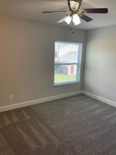 BR 2 - 610 Casa Park Court O