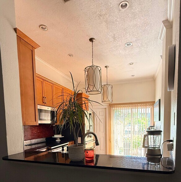 Building Photo - 14106 Trouville Dr