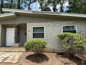 Building Photo - RUBI- STILES AVE. 628/30