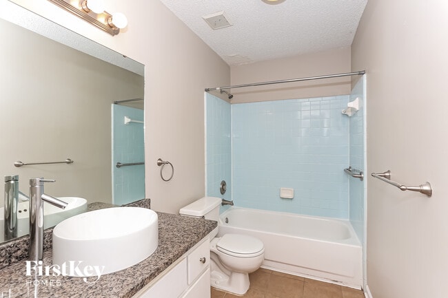 Building Photo - 1383 Cove Landing Dr