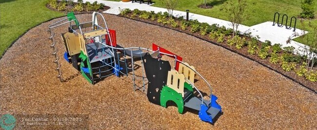 Building Photo - 2704 PIONEER Trl