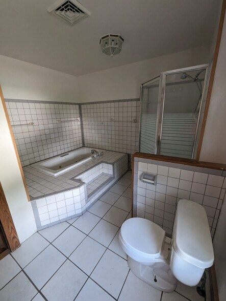 Building Photo - 131 Lexington Ave