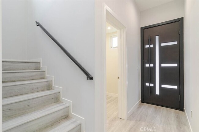 Building Photo - 9035 Rathburn Ave