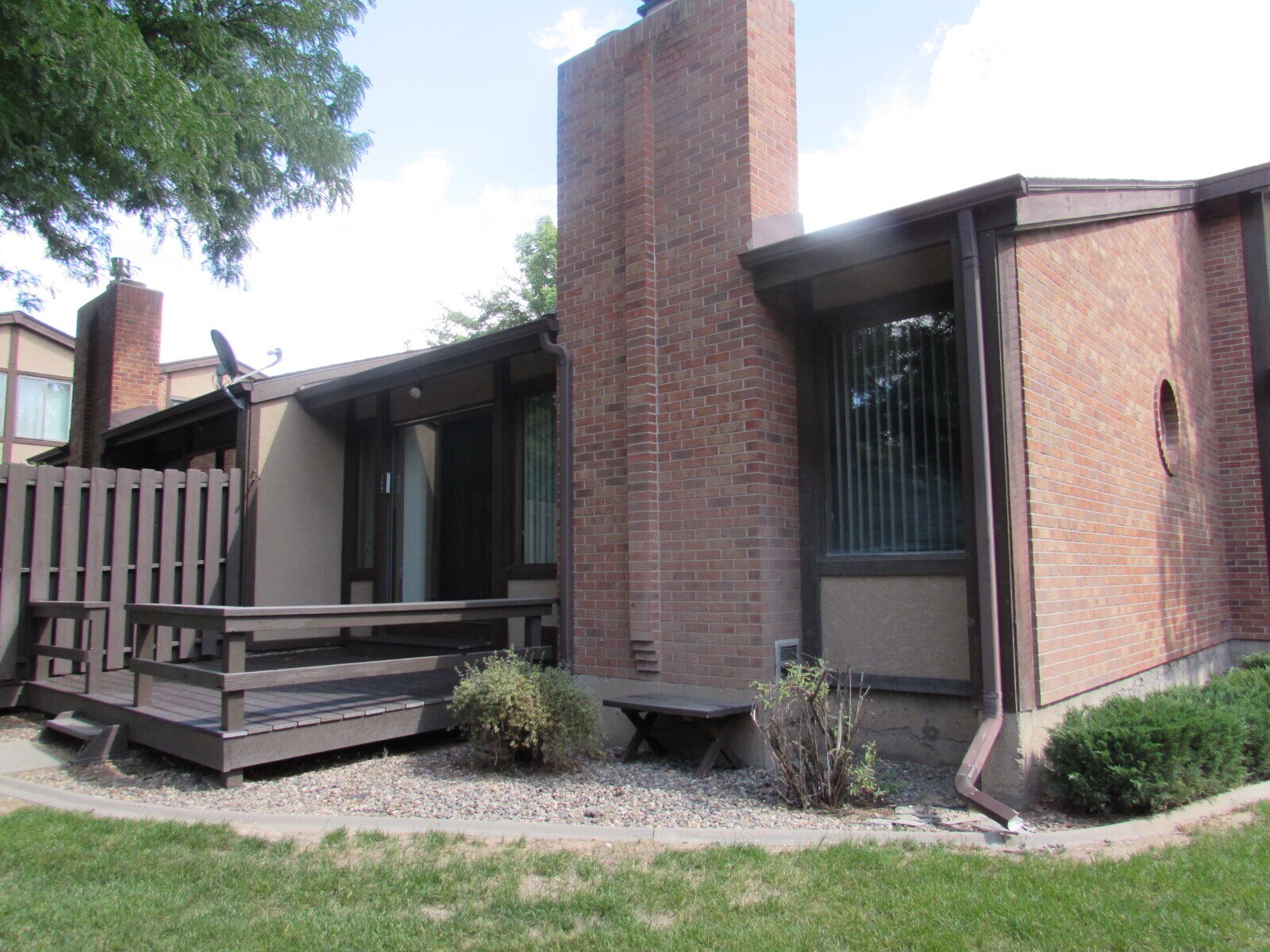 Building Photo - 636 Horizon Dr
