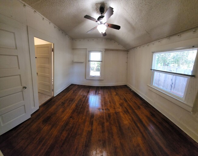 Building Photo - Jeffrey and Foothill Properties