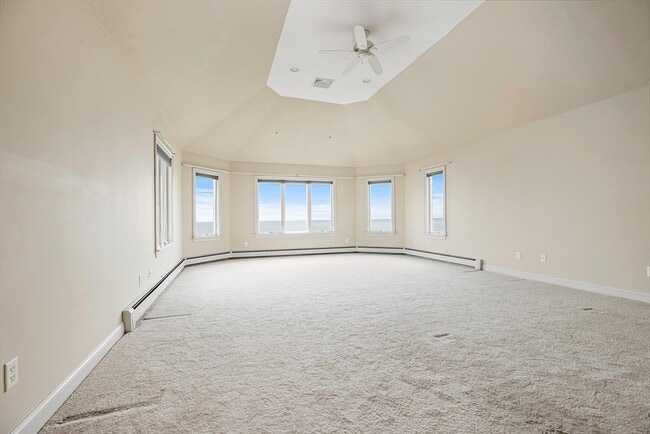 Building Photo - 42 Oak Bluff Cir