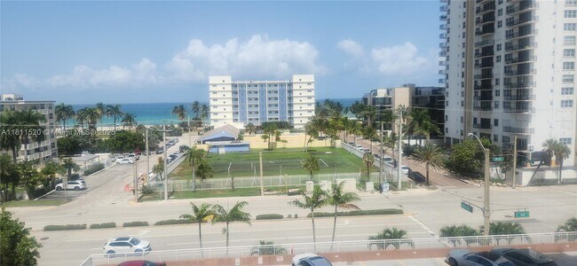 Building Photo - 1600 S Ocean Dr