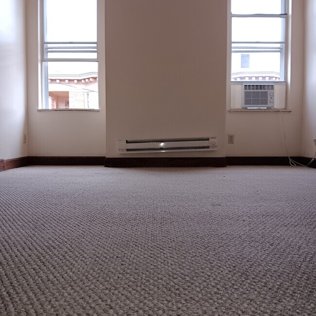 Building Photo - 2148 Auburn Ave