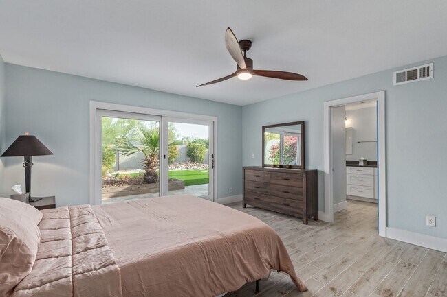 Building Photo - Beautifully Remodeled 4 Bedroom Home in Gr...