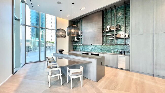 Building Photo - Available Now -- Brand New 2 Bedroom, 2 Ba...