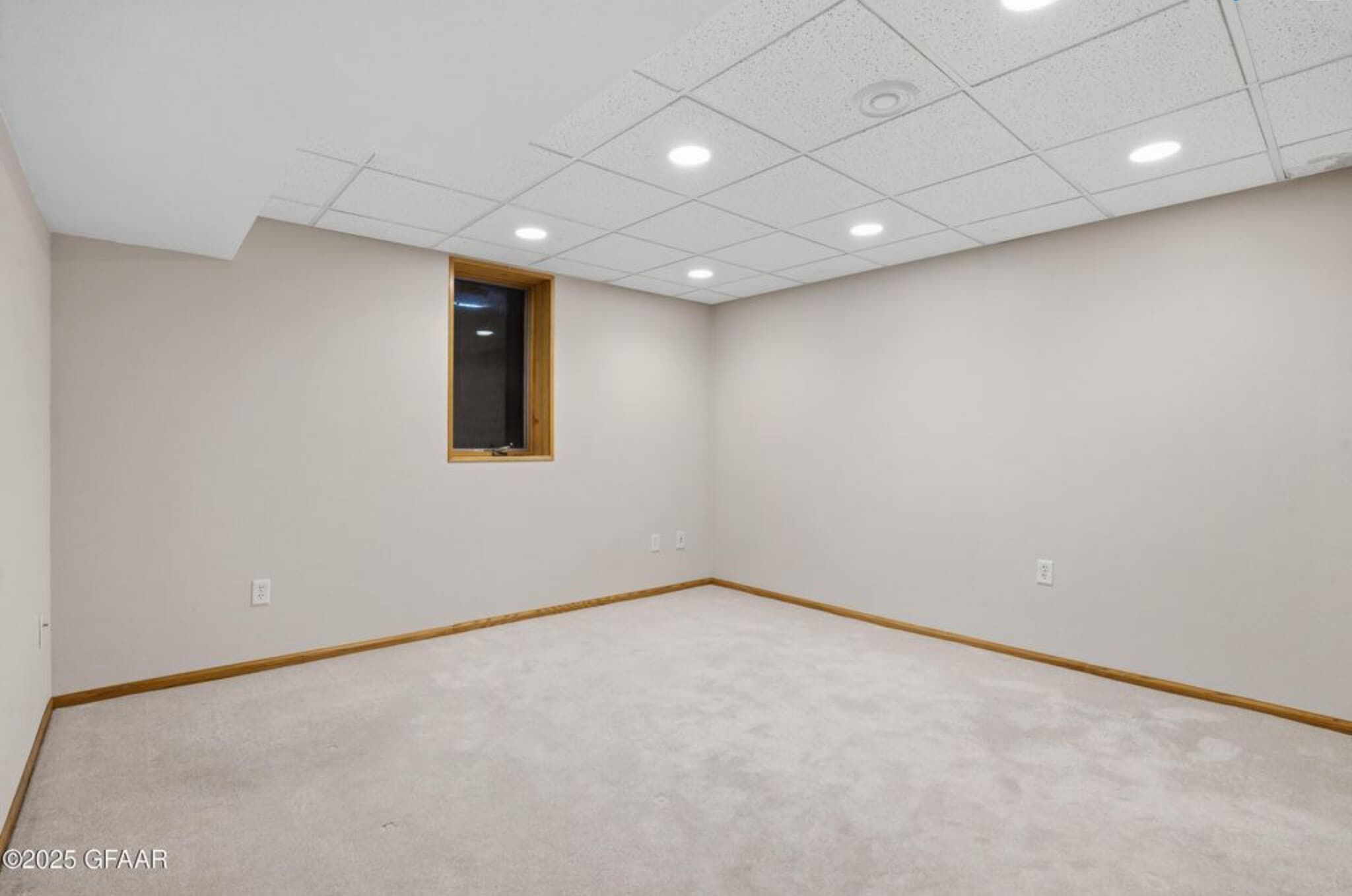 Building Photo - 5191 W Lanark Dr