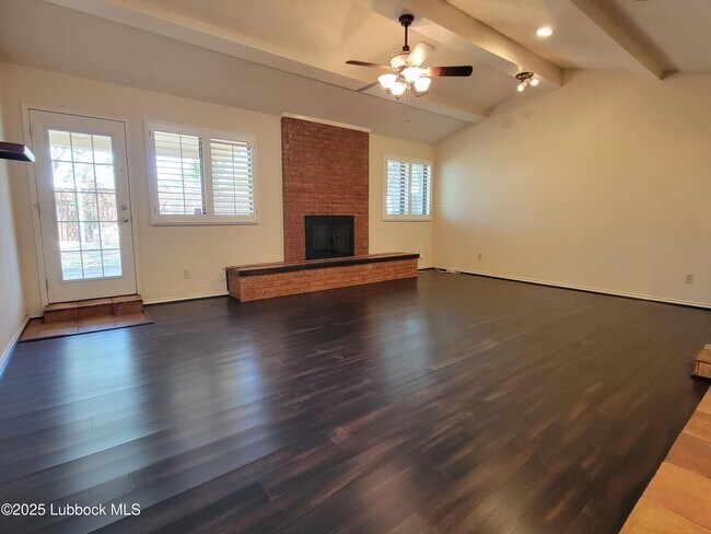Building Photo - 3206 69th St