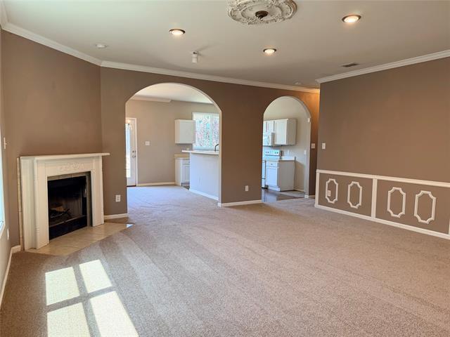 Building Photo - 5000 Wild Oats Dr