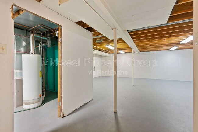 Building Photo - 19 Stone Mill Ln