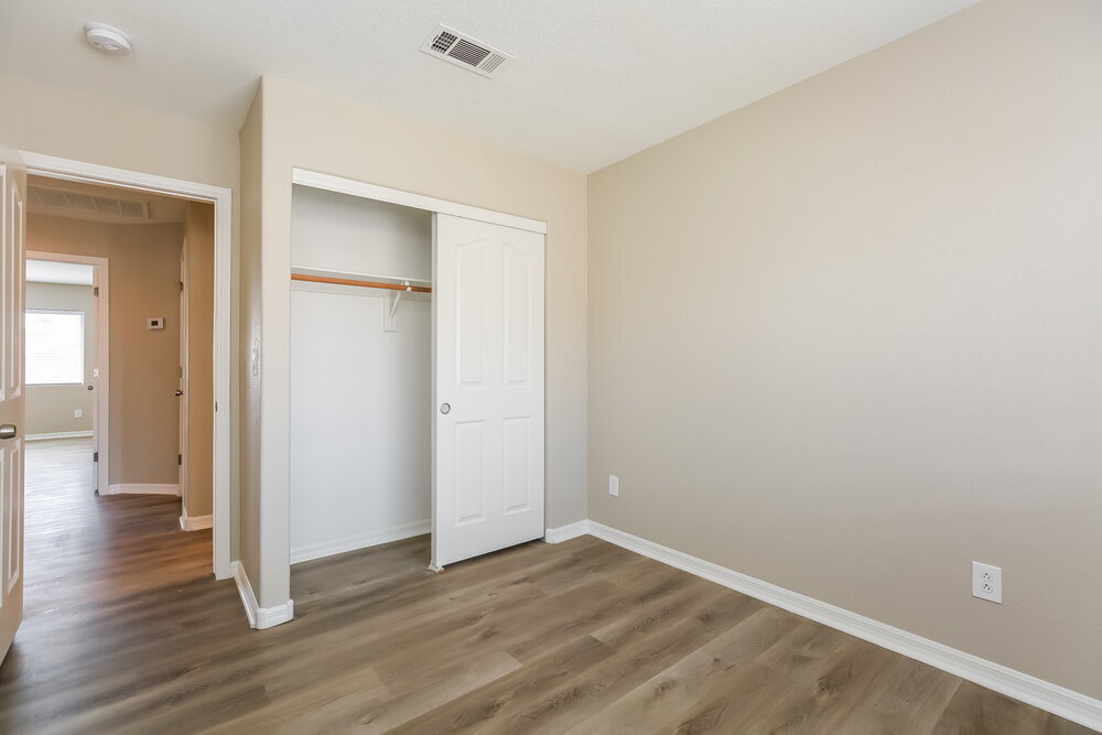 Building Photo - 9123 Sangria Ln