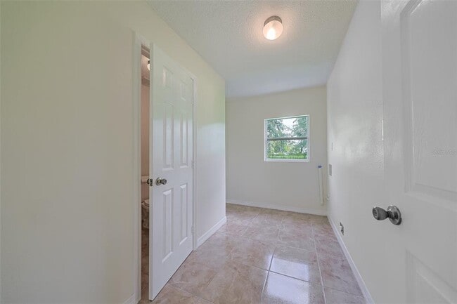 Building Photo - 2417 S 66th St