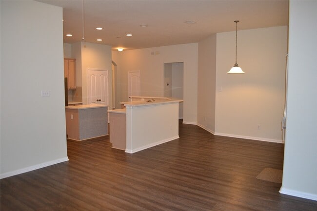 Building Photo - 1909 Highland Point Ct