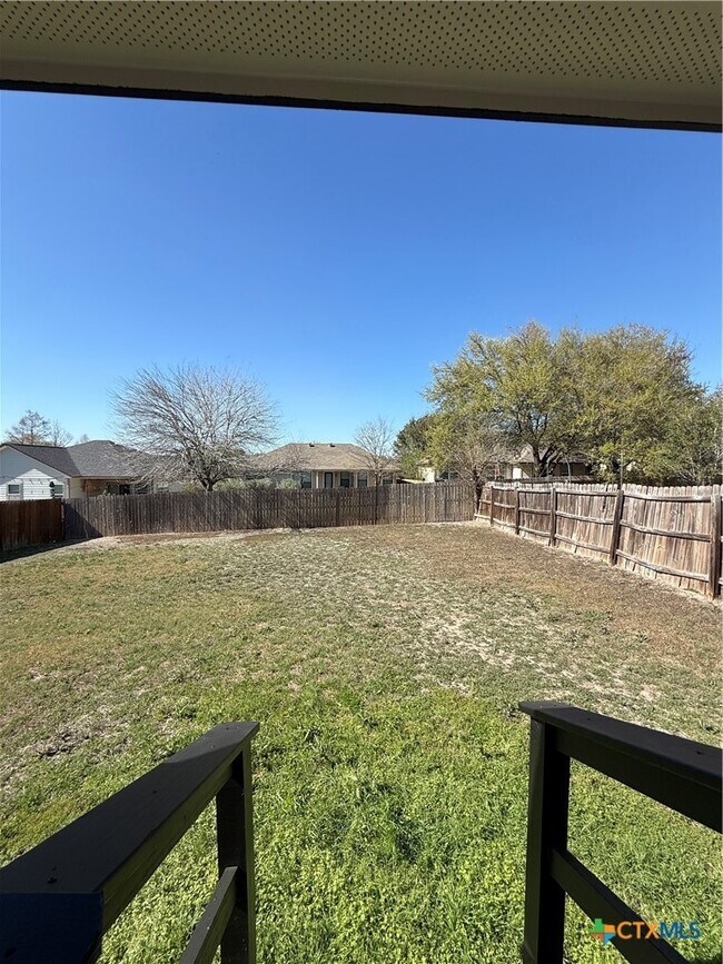 Building Photo - 1648 Sunfire Cir