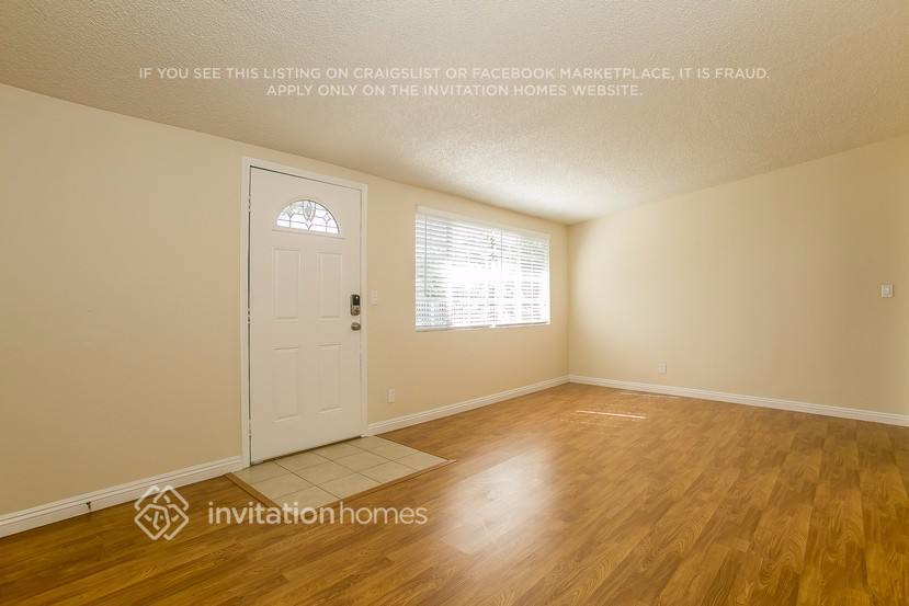 Building Photo - 15641 Clarkgrove St