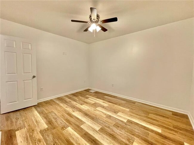 Building Photo - 860 Pennsylvania Ave