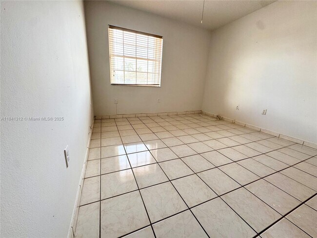 Building Photo - 14597 SW 113th St