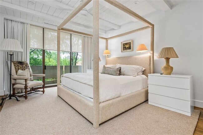 Building Photo - 2575 Peachtree Rd