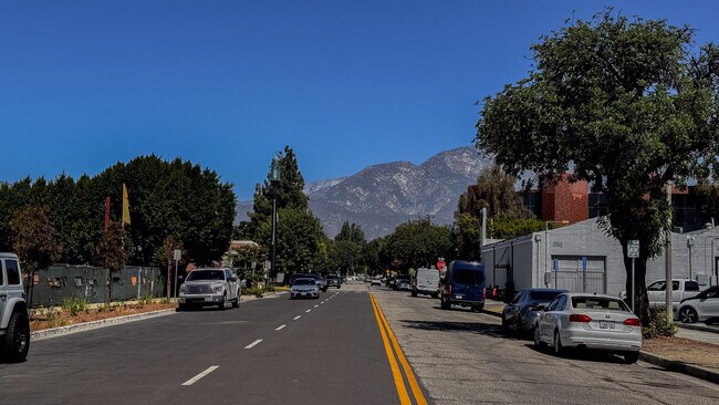 Building Photo - 123 N 1st Ave