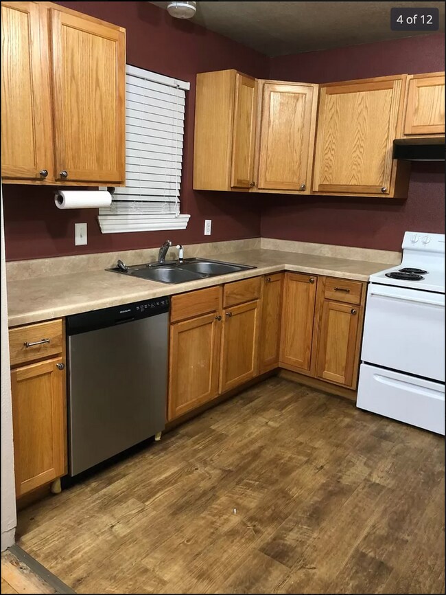 Building Photo - 109 State Ave