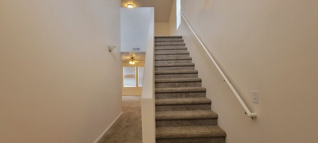 Building Photo - Spacious 2-Story Cedar City Duplex